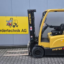 Hyster J2.5XN °°° 4-Rad Elektrostapler