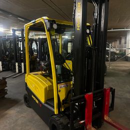 Hyster J1.8XN LWB °°° 4-Rad Elektrostapler