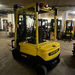 Hyster J1.8XN LWB °°° 4-Rad Elektrostapler