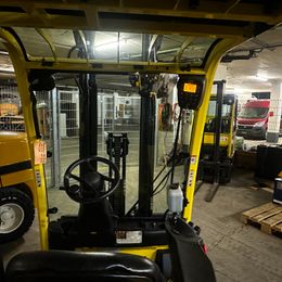 Hyster J1.8XN LWB °°° 4-Rad Elektrostapler