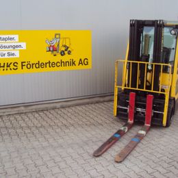 Hyster J3.0XN °°° 4-Rad Elektrostapler