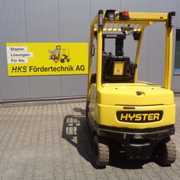 Hyster J3.0XN °°° 4-Rad Elektrostapler