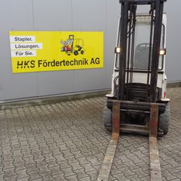 Hyster J3.00XM °°° 4-Rad Elektrostapler