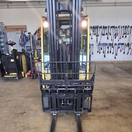 Hyster J1.6XN LWB °°° 4-Rad Elektrostapler