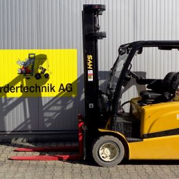 Yale ERP30VL °°° 4-Rad Elektrostapler