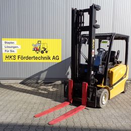 Yale ERP30VL °°° 4-Rad Elektrostapler