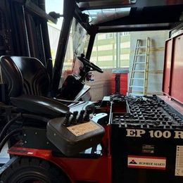 Mora EP100RC °°° 4-Rad Elektrostapler