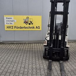 Hyster J3.00XM °°° 4-Rad Elektrostapler
