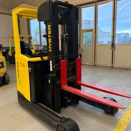 Hyster R2.5 °°° Schubmaststapler