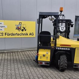 Terberg TKL-MC-3x3 °°° Mitnehmstapler