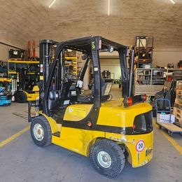 Yale GDP 30 VX °°° Dieselstapler