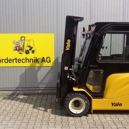 Yale ERP35UX °°° 4-Rad Elektrostapler