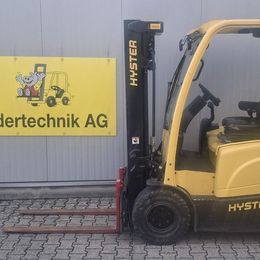 Hyster J2.5XN °°° 4-Rad Elektrostapler